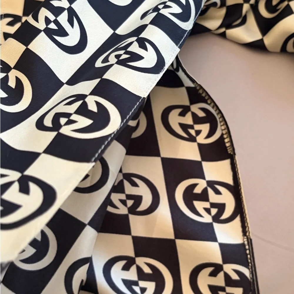 The Gucci North Face collab Black and Cream Patterned Shirt - Picture 6 of 6